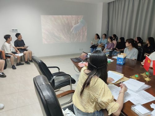 计算机一支部活动日照片4 计算机一支部活动日照片4