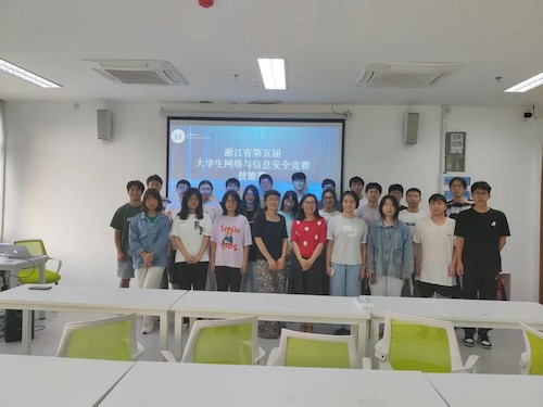 技能挑战赛参赛选手合影