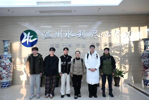 三等奖：基于深度学习的海岸洪水淹没时空预测替代模型